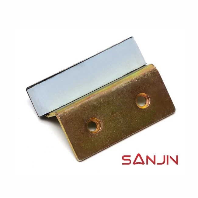 Old Fujitec elevator door slider